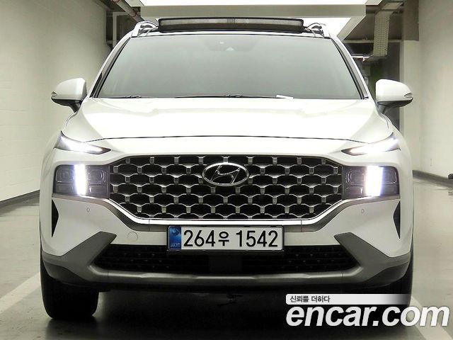 Hyundai Santa Fe Diesel 2.2 2WD Prestige 2023 — фото 2
