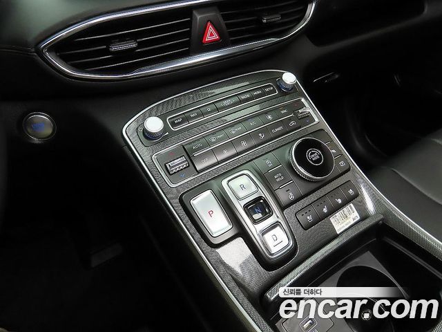 Hyundai Santa Fe Diesel 2.2 2WD Prestige 2023 — фото 19