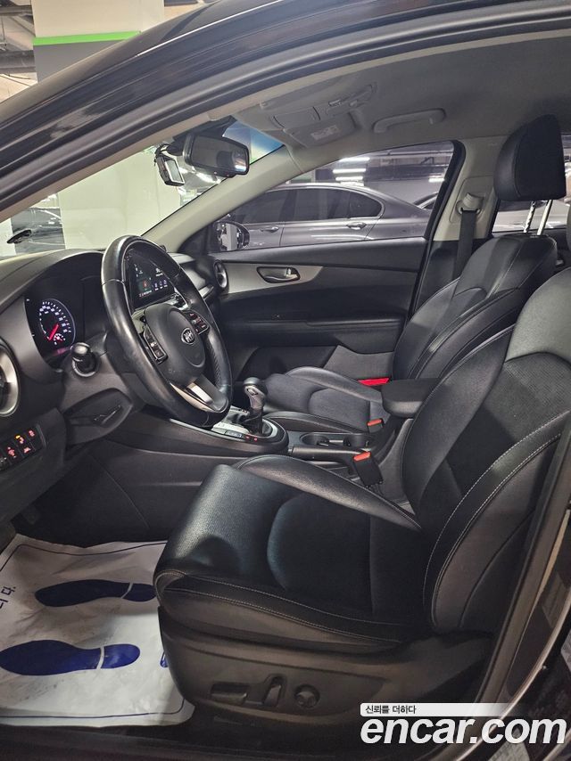 Kia K3 Standard 2021 — фото 16