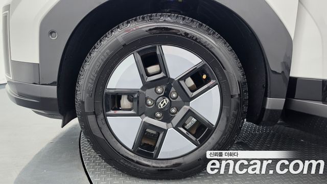 Hyundai Santa Fe (MX5) HEV 1.6 2WD Calligraphy 2024 — фото 5