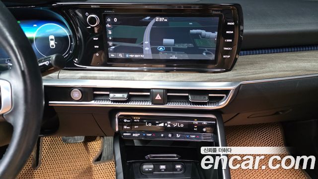Kia K5 Hybrid (III) Signature 2020 — фото 17