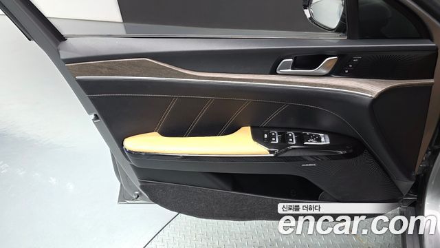 Kia K5 Hybrid (III) Signature 2020 — фото 30