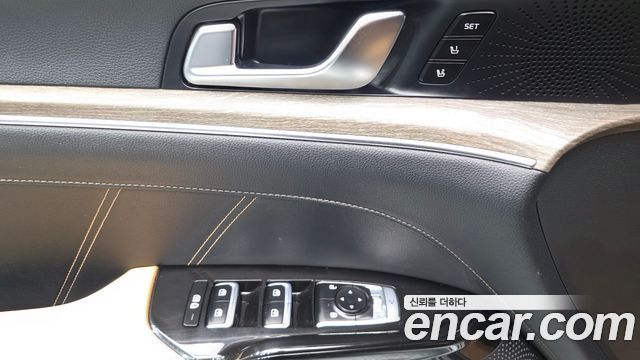 Kia K5 Hybrid (III) Signature 2020 — фото 35