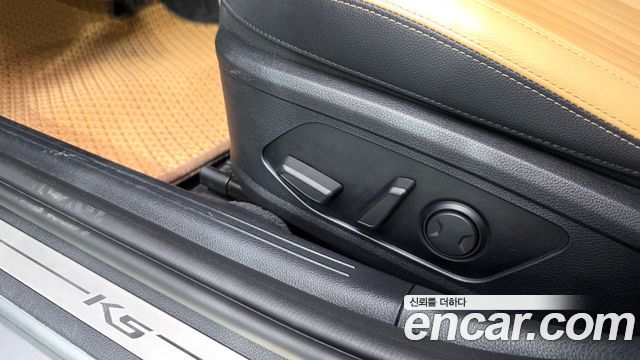 Kia K5 Hybrid (III) Signature 2020 — фото 38