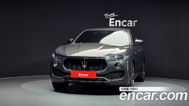 Maserati Levante 3.0 Diesel AWD Sport 2017 — фото 3