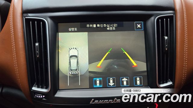 Maserati Levante 3.0 Diesel AWD Sport 2017 — фото 15