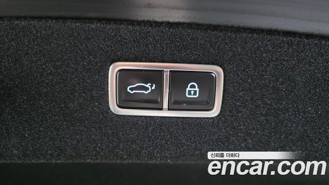 Genesis G90 (RS4) Gasoline 3.5 Turbo e-S/C AWD Black 2025 — фото 20