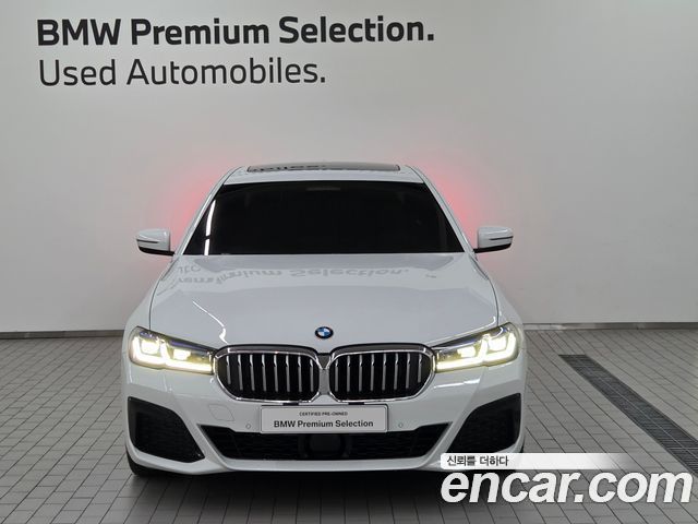 BMW 5 Series (G30) 530i xDrive M Sport Package 2023 — фото 2