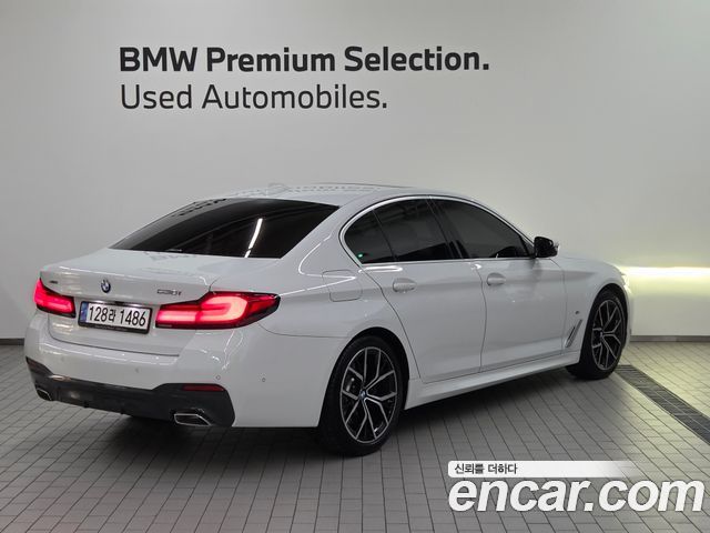 BMW 5 Series (G30) 530i xDrive M Sport Package 2023 — фото 3