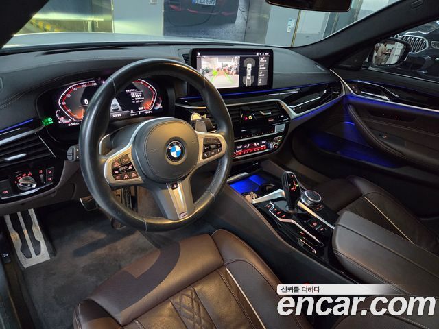 BMW 5 Series (G30) 530i xDrive M Sport Package 2023 — фото 15