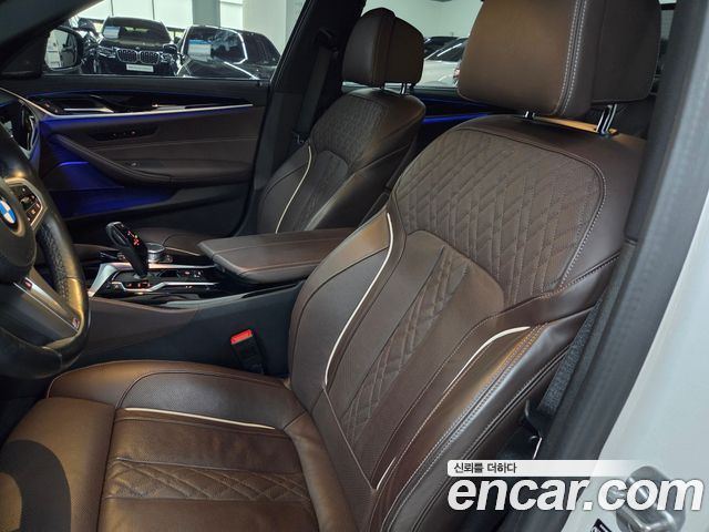 BMW 5 Series (G30) 530i xDrive M Sport Package 2023 — фото 16