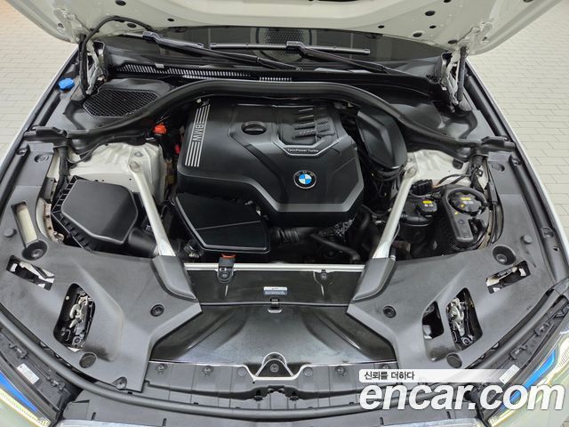 BMW 5 Series (G30) 530i xDrive M Sport Package 2023 — фото 24