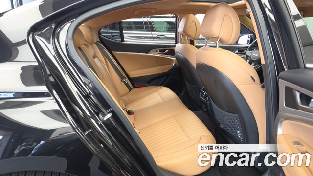 Genesis G70 Gasoline 2.0T 4WD 2021 — фото 12