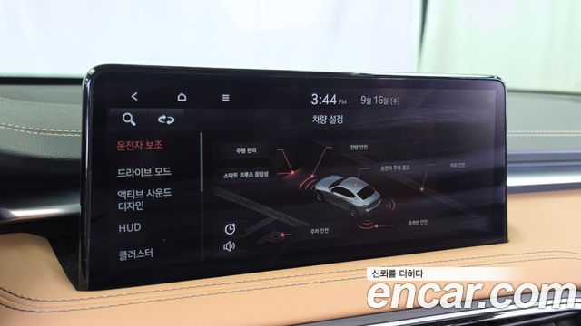 Genesis G70 Gasoline 2.0T 4WD 2021 — фото 16