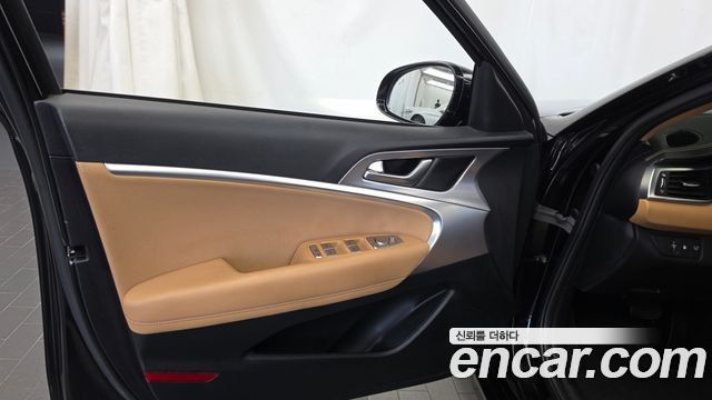 Genesis G70 Gasoline 2.0T 4WD 2021 — фото 24