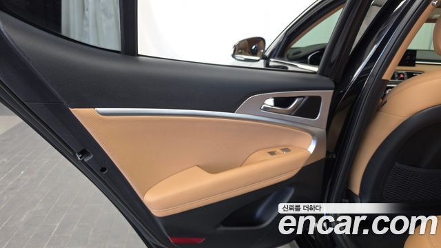 Genesis G70 Gasoline 2.0T 4WD 2021 — фото 25
