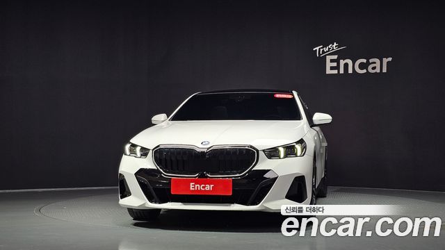 BMW 5 Series (G60) 520i M Sport 2025 — фото 3