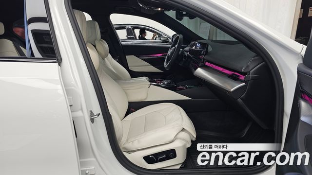 BMW 5 Series (G60) 520i M Sport 2025 — фото 11