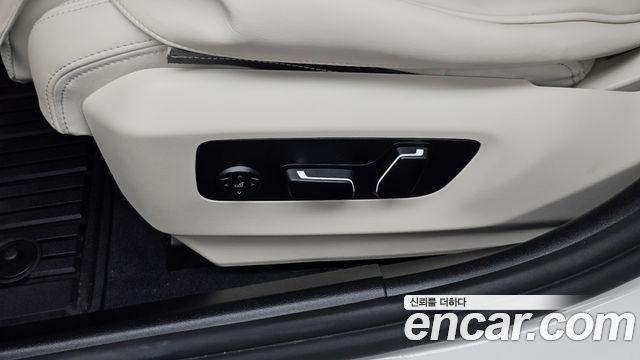 BMW 5 Series (G60) 520i M Sport 2025 — фото 26