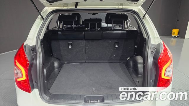 KG Mobility (SsangYong) Korando C 2.0 CVT 2WD Deluxe 2014 — фото 20