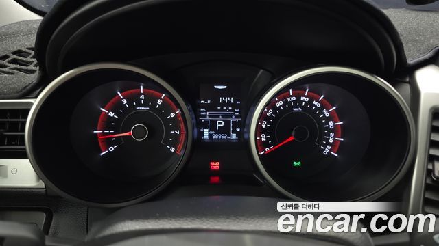 KG Mobility (SsangYong) Tivoli VX 2WD 2016 — фото 8