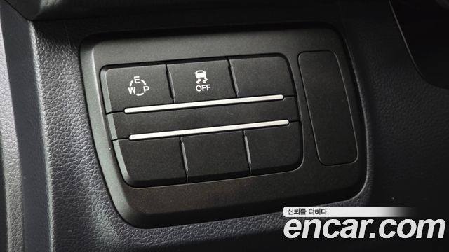 KG Mobility (SsangYong) Tivoli VX 2WD 2016 — фото 19