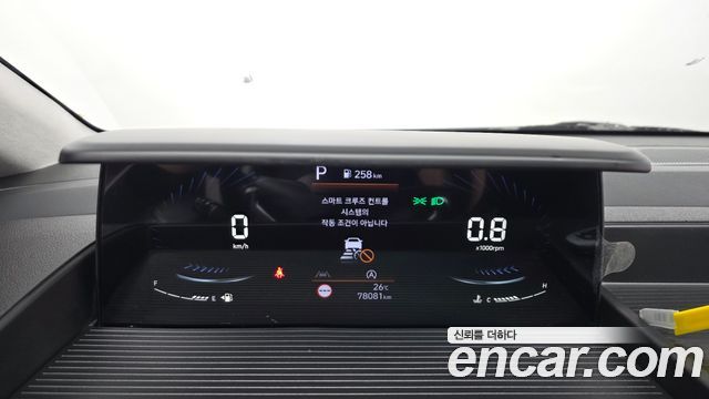 Hyundai Staria Lounge 9-Seater Prestige 2023 — фото 8