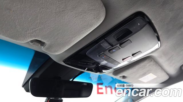 Hyundai Staria Lounge 9-Seater Prestige 2023 — фото 18