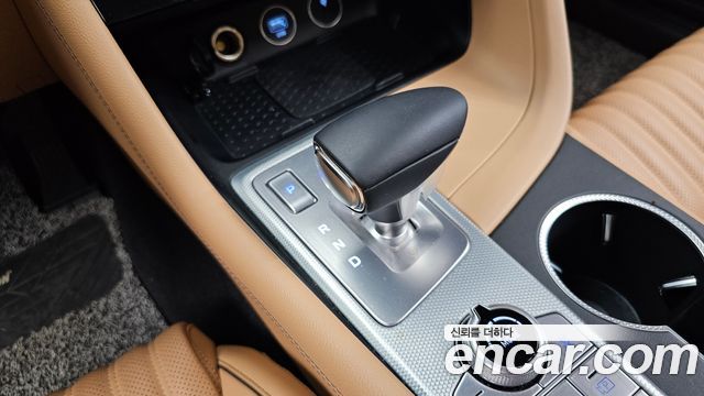Genesis G70 Gasoline 3.3T 4WD 2024 — фото 9