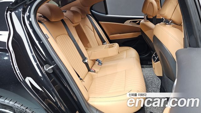 Genesis G70 Gasoline 3.3T 4WD 2024 — фото 12