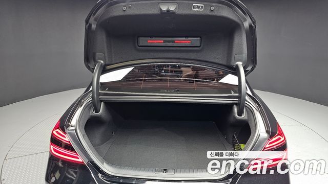 Genesis G70 Gasoline 3.3T 4WD 2024 — фото 20