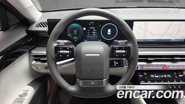 Hyundai Grandeur (GN7) 2,5 Gasoline 2WD Premium 2023 — фото 13