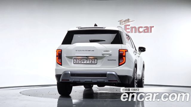 KG Mobility (SsangYong) Torres Gasoline 1.5 4WD T7 2023 — фото 4