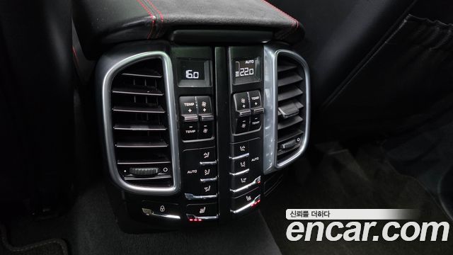 Porsche Cayenne 4.8 GTS 958 2013 — фото 35