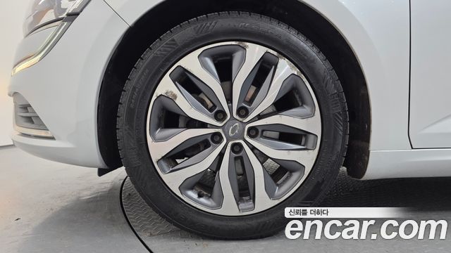 Renault Korea SM6 2.0 GDe LE 2017 — фото 5