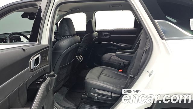 Kia Sorento (IV) Gasoline 2.5T 2WD Signature 2024 — фото 11
