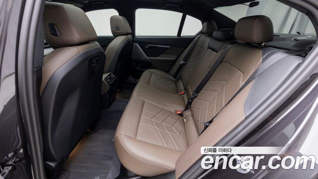 BMW 5 Series (G60) 520i M Sport 2024 — фото 16