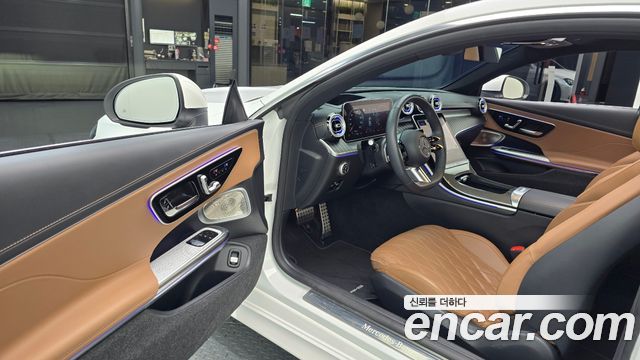 Mercedes-Benz CLE-Class (C236) CLE450 4MATIC Coupe 2024 — фото 10
