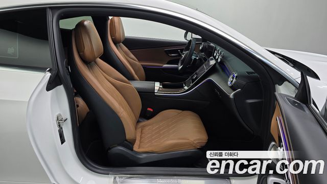 Mercedes-Benz CLE-Class (C236) CLE450 4MATIC Coupe 2024 — фото 32