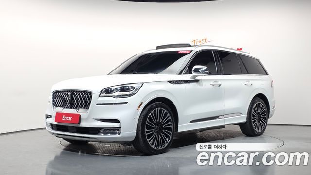 Lincoln Aviator (II) 3.0 Black Label AWD 2022 — фото 11