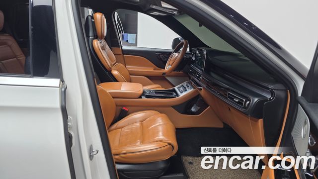 Lincoln Aviator (II) 3.0 Black Label AWD 2022 — фото 15