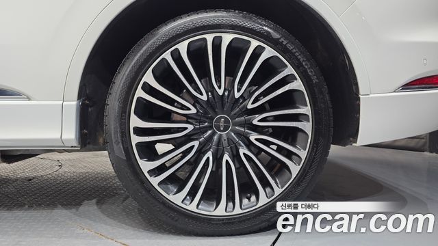 Lincoln Aviator (II) 3.0 Black Label AWD 2022 — фото 27