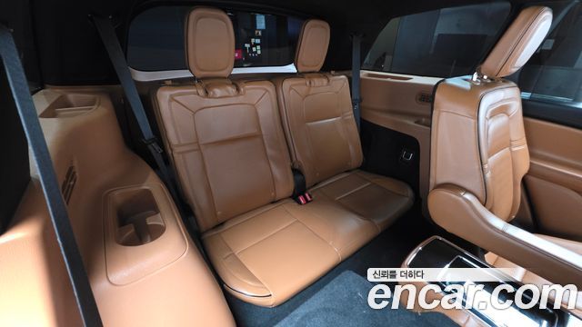 Lincoln Aviator (II) 3.0 Black Label AWD 2022 — фото 32