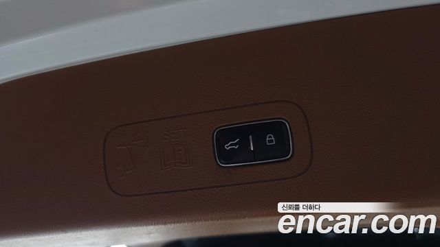 Lincoln Aviator (II) 3.0 Black Label AWD 2022 — фото 40