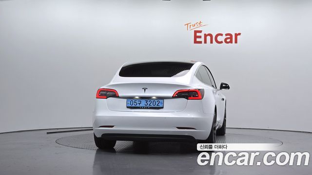 Tesla Model 3 Standard Range Plue RWD 2020 — фото 4