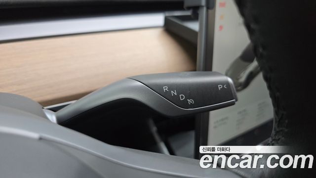 Tesla Model 3 Standard Range Plue RWD 2020 — фото 9