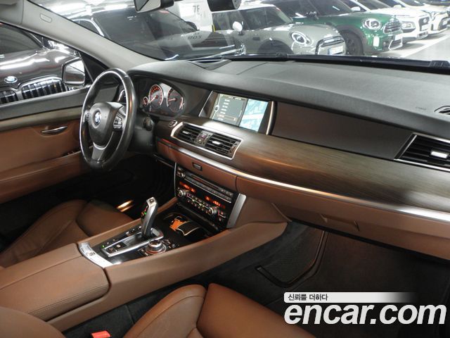 BMW 5 Series GT (F07) GT Exclusive 2011 — фото 10