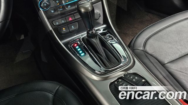 Chevrolet Malibu 2.0 LT Deluxe Pack 2016 — фото 9
