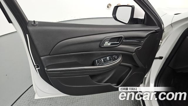 Chevrolet Malibu 2.0 LT Deluxe Pack 2016 — фото 30