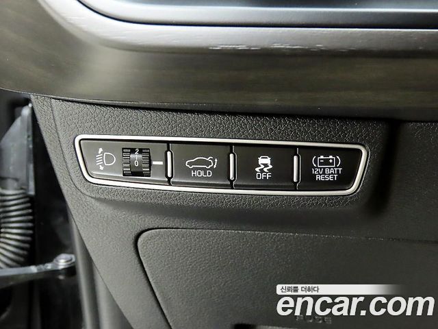 Kia K8 Hybrid Signature 2023 — фото 16